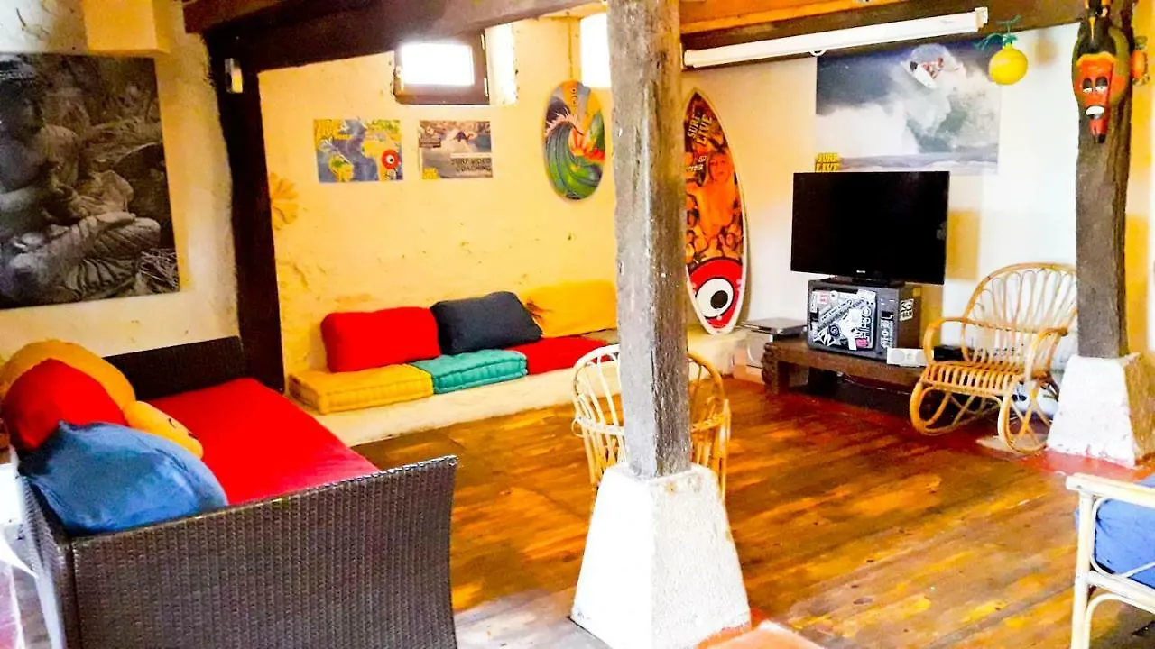Auberge de jeunesse Surftolive House à Somo